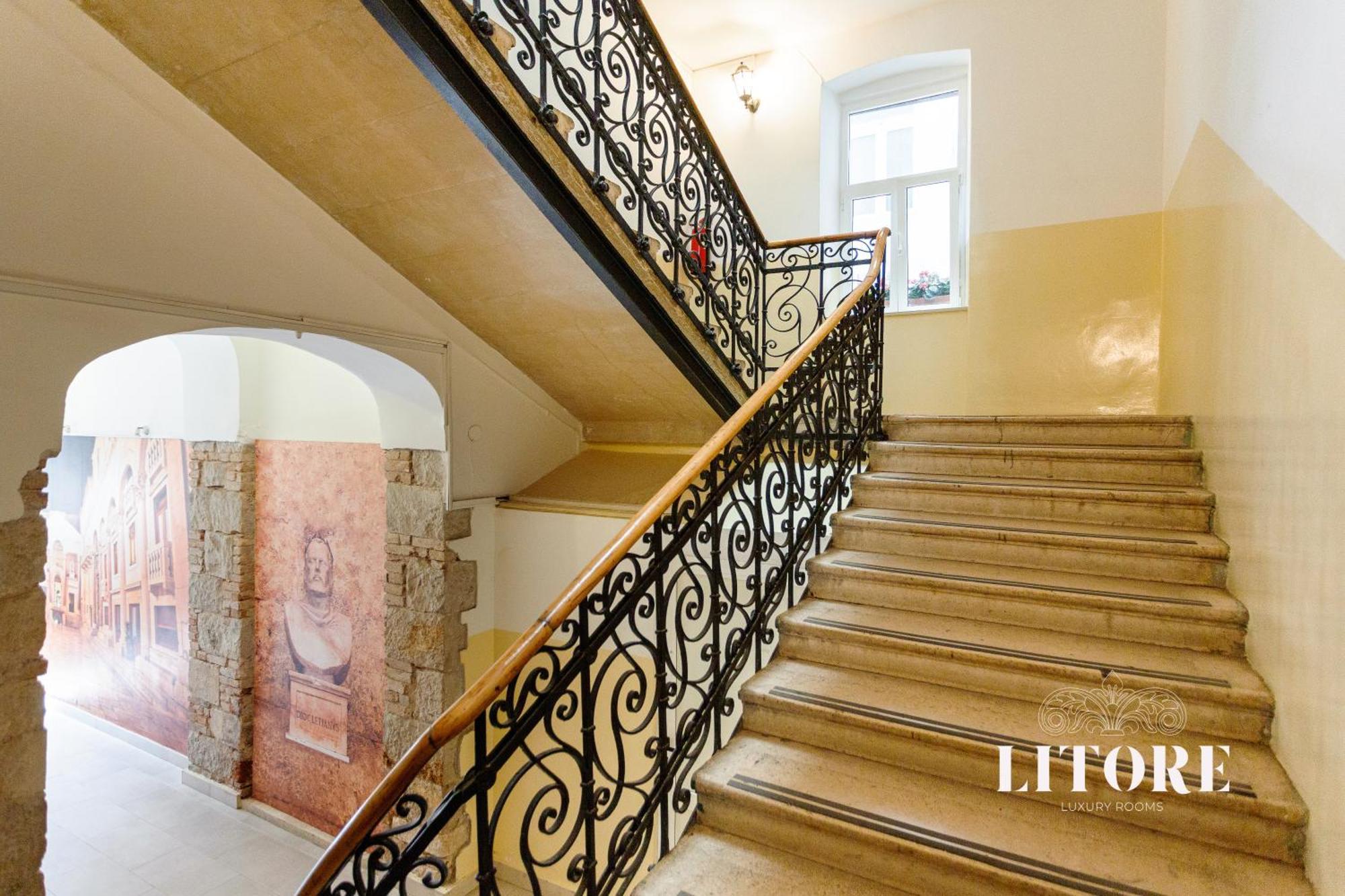 ספליט Litore Luxury Rooms Maestral מראה חיצוני תמונה